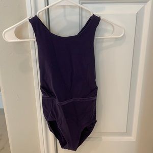 Ivivva kids leo purple size 8